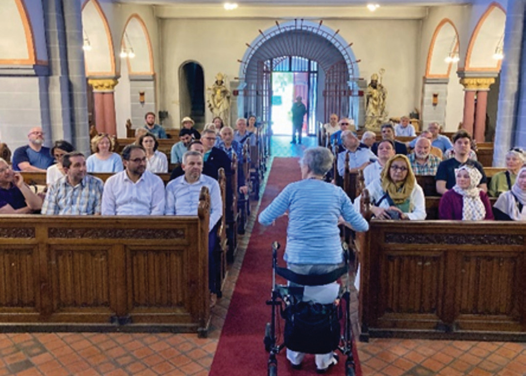 Besuch der Kirche St. Amandus bei Kirche trifft Moschee im Mai 2024
